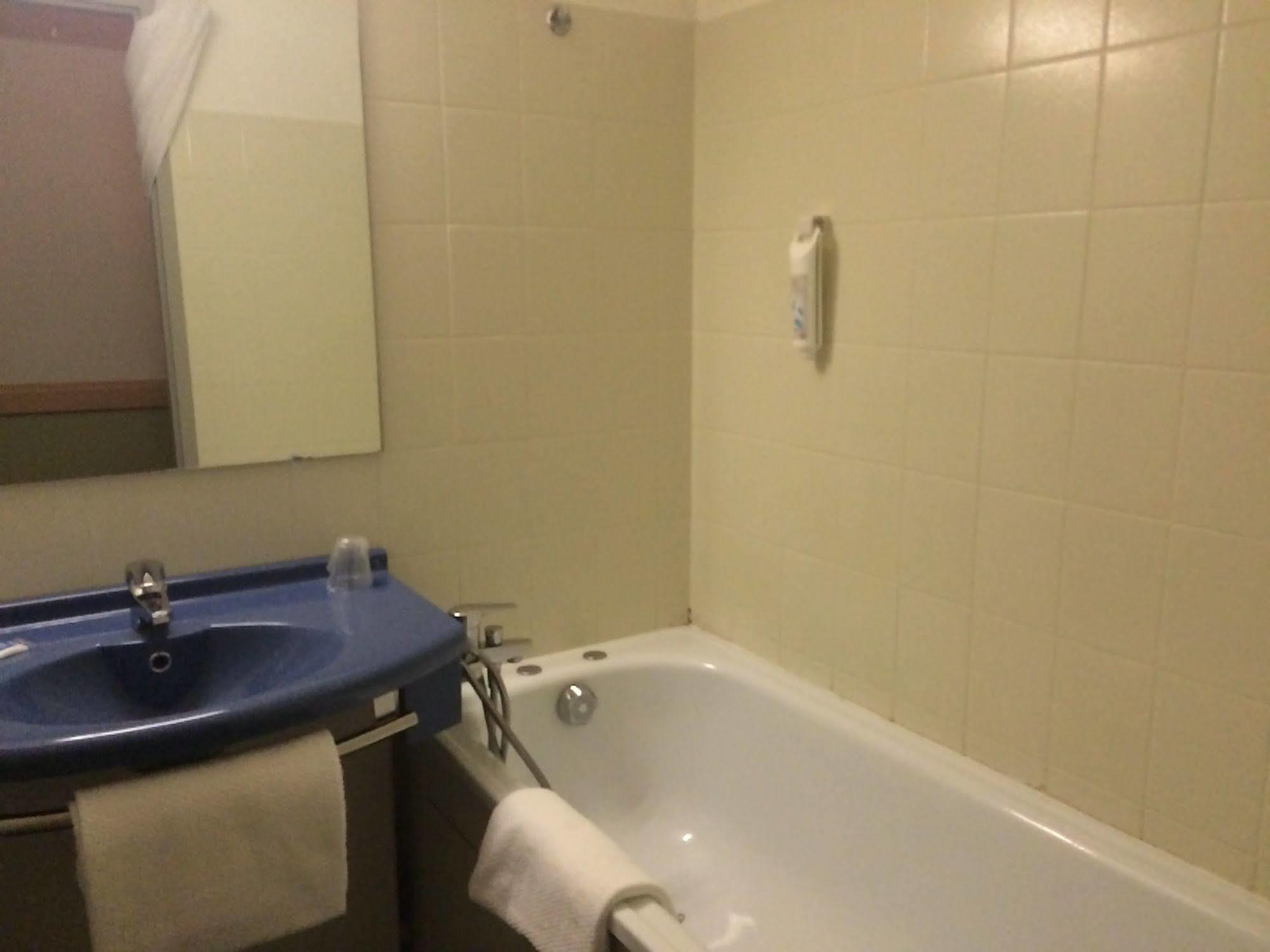Ibis Budget Saint Paul Les Dax Bagian luar foto