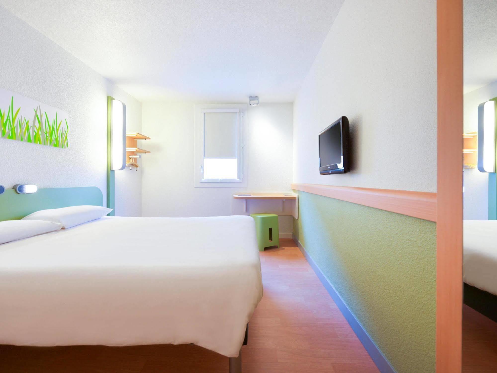 Ibis Budget Saint Paul Les Dax Bagian luar foto